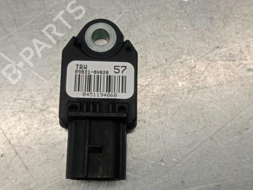 Used Electronic module PEUGEOT 108 1.0 VTi 72 (72 hp) 28481272