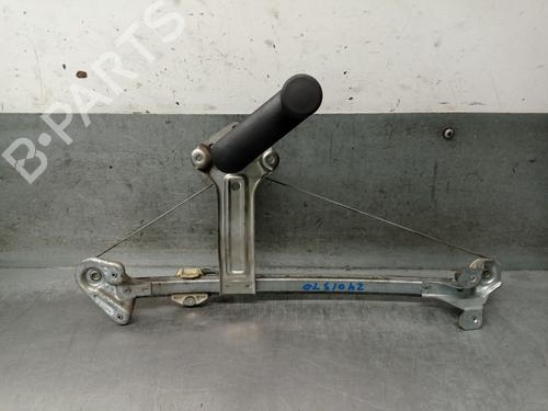 Używane Mechanizm podnoszenia szyby tylnej prawej OPEL CORSA C (X01) 1.2 (F08, F68) (75 hp) 30435701