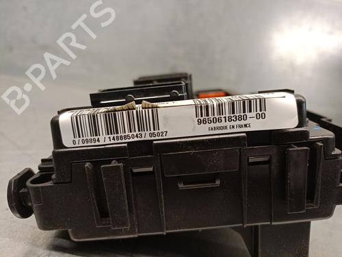 Fuse box CITROËN C2 (JM_) 1.4 HDi | BP23208940E1 