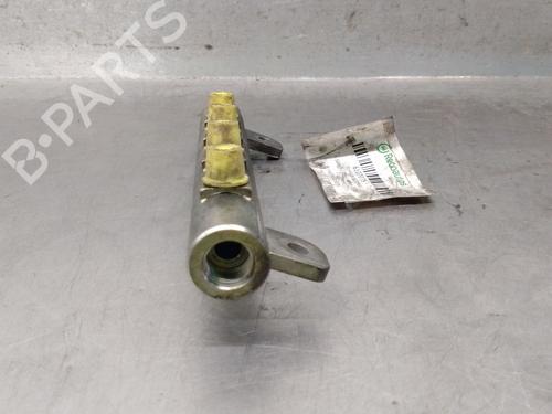 Injection rail SAAB 9-3 Estate (E50) 1.9 TTiD | BP37447251M98 - Image 2