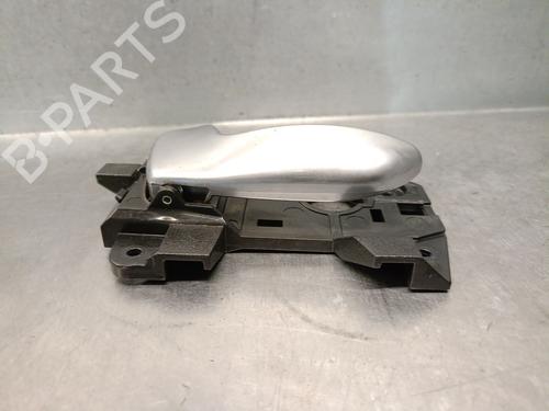 Front left interior door handle KIA CARENS IV 1.7 CRDi | BP39466133I13 - Image 4