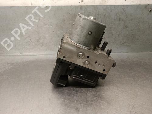 Used ABS pump TOYOTA COROLLA Verso (ZER_, ZZE12_, R1_) 1.8 (ZNR11_, ZNR11R) (129 hp) 32229914