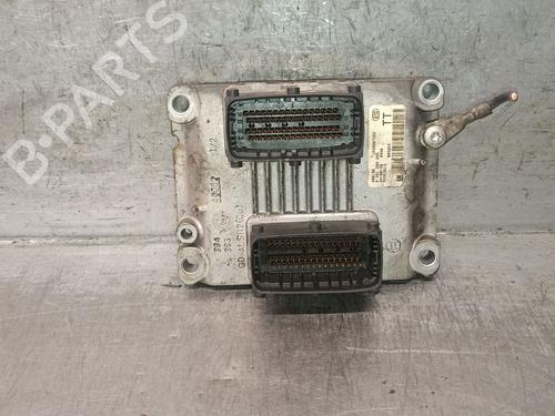 Used Engine control unit (ECU) Engine control unit (ECU) OPEL MERIVA A MPV (X03) 1.4 16V Twinport (E75) (90 hp) 33321951 33321951