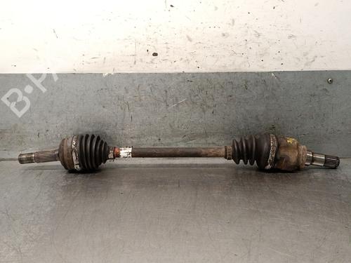 Used Left front driveshaft Left front driveshaft PEUGEOT 107 (PM_, PN_) 1.0 (68 hp) 32989006 32989006