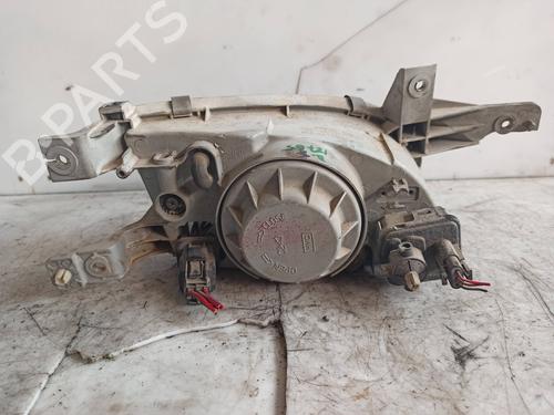 Venstre forlygte HYUNDAI ACCENT I (X-3) 1.5 i 12V | BP8288414C28 