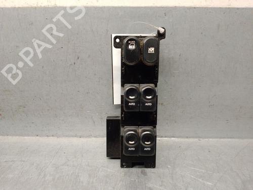 Used Left front window switch Left front window switch HYUNDAI i30 (FD) 1.6 CRDi (116 hp) 33203649 33203649