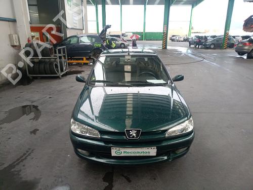 Interior roof light PEUGEOT 306 Hatchback (7A, 7C, N3, N5) 1.9 D | BP32256512I8