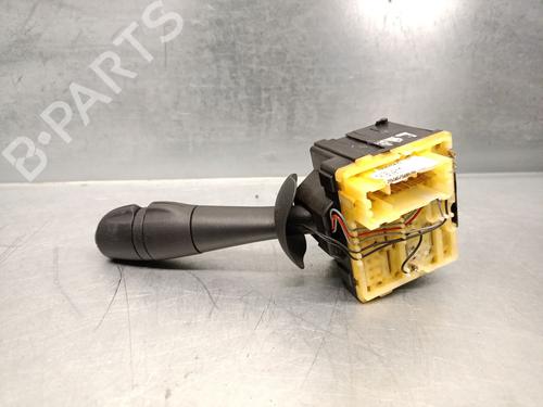 Steering column stalk RENAULT CAPTUR I (J5_, H5_) 1.5 dCi 90 (J5N4, J5M5, J5MW, J5M6, J5AL, J5AJ) | BP22775993I23 