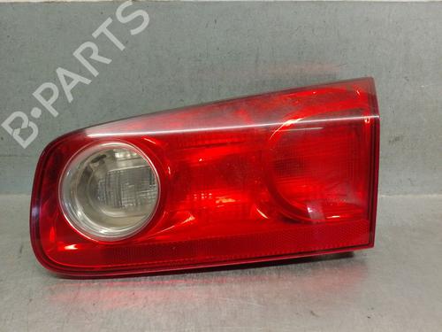 Farolim direito da mala RENAULT LAGUNA II (BG0/1_) [2001-2007]  31250946