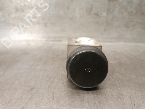 Electronic sensor KIA CERATO I Saloon (LD) 2.0 CRDi | BP29752149M84 