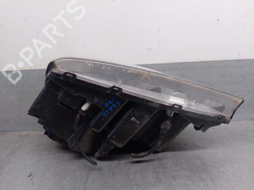 Right headlight KIA SORENTO I (JC) 2.5 CRDi 4WD | BP26322656C29 