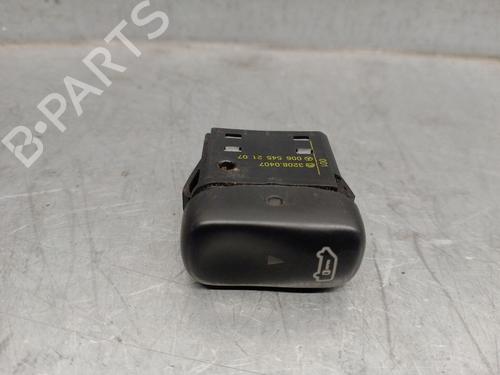 Used Switch MERCEDES-BENZ V-CLASS (638/2) V 220 CDI (638.294) (122 hp) 27090425