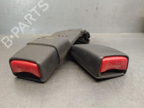 Used Seat buckle TOYOTA COROLLA Saloon (_E15_) 2.0 D-4D (ADE150) (126 hp) 32264488