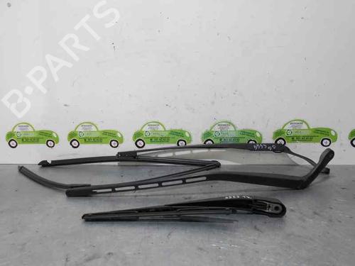 Used Front windshield wiper arm CITROËN C4 I (LC_) 1.6 16V (109 hp) 3471242