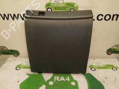 Used Glove box VOLVO S40 I (644) 1.8 i (125 hp) 2098047