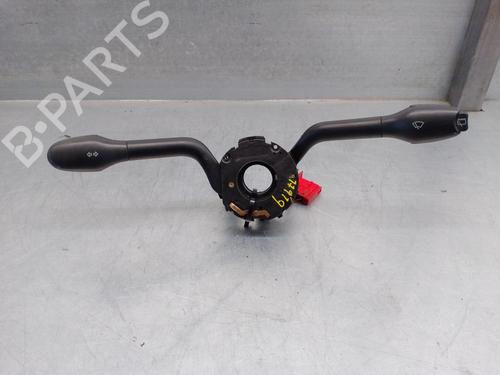 Used Headlight switch VW POLO (6N2) 1.4 (60 hp) 13328266