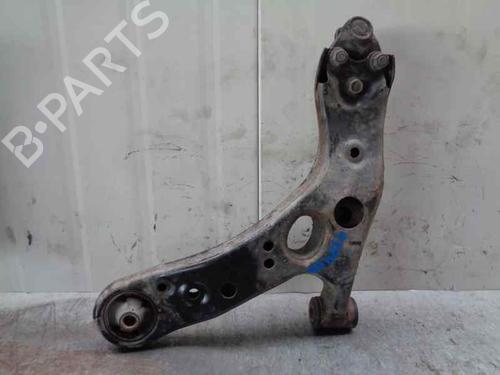 Used Right front suspension arm TOYOTA PRIUS (_W3_) 1.8 Hybrid (ZVW3_) (99 hp) 4874042