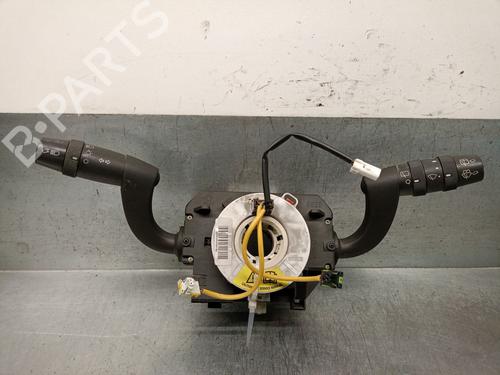 Used Headlight switch LANCIA MUSA (350_) 1.3 D Multijet (350.AXB11, 350.AXB1A) (70 hp) 22995912