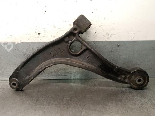 Used Right front suspension arm Right front suspension arm RENAULT MASTER III Van (FV) 2.3 dCi 130 FWD (FV0M, FV0Y, FV0J, FV02, FV03) (130 hp) 33000802 33000802