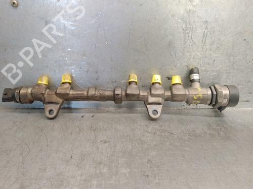 injection-rail-opel-corsa-d-s07-2006-2007-2008-2009-2010-2011-2012-2013-2014-2015-33335173 main image