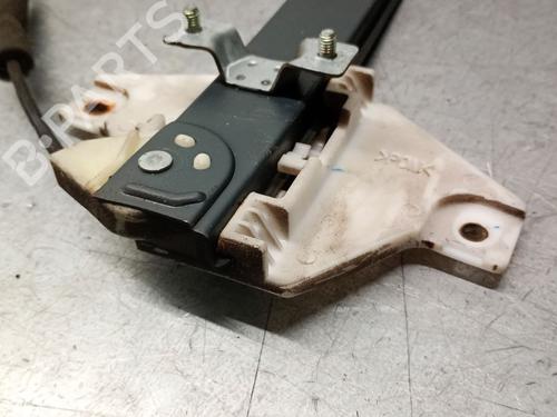 Alzavetro anteriore sinistro OPEL ANTARA A (L07) 2.2 CDTi | BP30793587C22