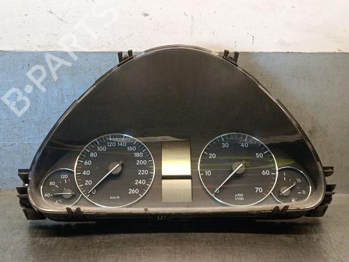 Used Instrument cluster Instrument cluster 37174363 37174363