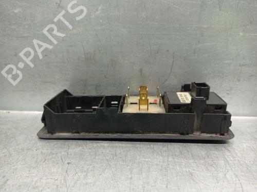 Left front window switch MERCEDES-BENZ VITO Van (W638) 110 CDI 2.2 (638.094) | BP31882716I27