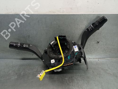 Used Headlight switch HYUNDAI TUCSON (TL, TLE) 2.0 CRDi All-wheel Drive (136 hp) 28069982