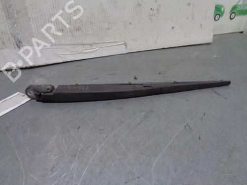 Used Rear windshield wiper arm LEXUS IS SportCross (_E1_) 200 (GXE10_, GXE10R) (155 hp) 25024227