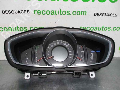 Used Instrument cluster VOLVO V40 Hatchback (525) D2 (120 hp) 2491620