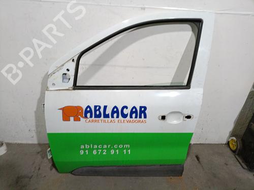 Used Left front door RENAULT EXPRESS Box Body/MPV 1.5 Blue dCi 75 (F6AA) (75 hp) 29438255