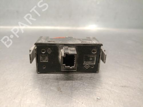 Warning switch RENAULT MASTER III Van (FV) 2.3 dCi 150 FWD (FV0F, FV03, FV09) | BP38725570I22 - Image 2