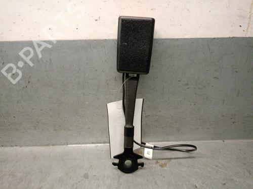 seat-buckle-renault-arkana-i-lcm_-ldn_-2019-32271642 main image