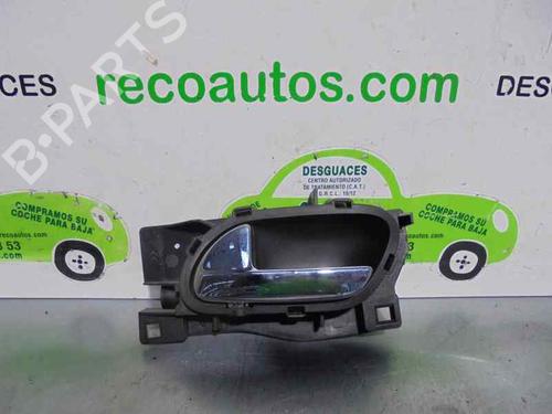Front left interior door handle PEUGEOT 407 SW (6E_, 6D_) 2.0 HDi 135 96526178VD | CAJA | 5