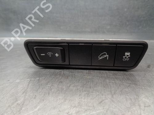 Used Switch Switch 8596192 8596192