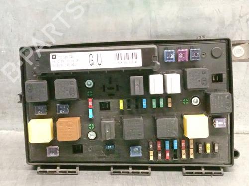Used Fuse box OPEL ZAFIRA / ZAFIRA FAMILY B (A05) 1.7 CDTI (M75) (110 hp) 26605708