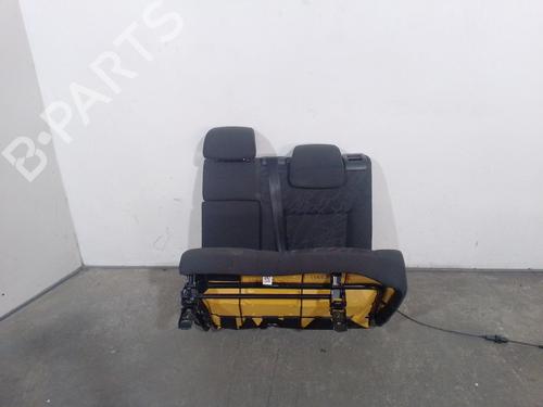 Sæde Bagtil PEUGEOT 3008 I MPV (0U_) 2.0 HDi Hybrid4 (0URHCA) (200 hp) 27377241