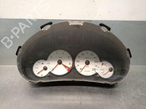 Used Instrument cluster Instrument cluster PEUGEOT 206 Hatchback (2A/C) 1.1 i (60 hp) 38911179 38911179