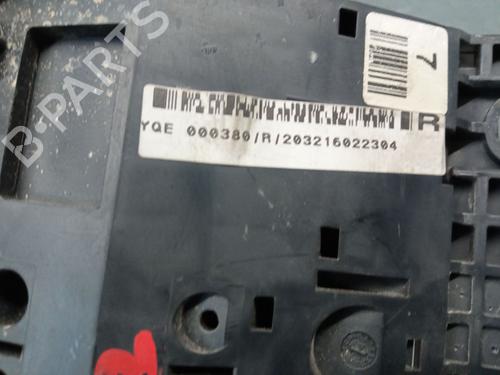 Fuse box LAND ROVER FREELANDER I (L314) 2.0 Td4 4x4 | BP24468206E1 