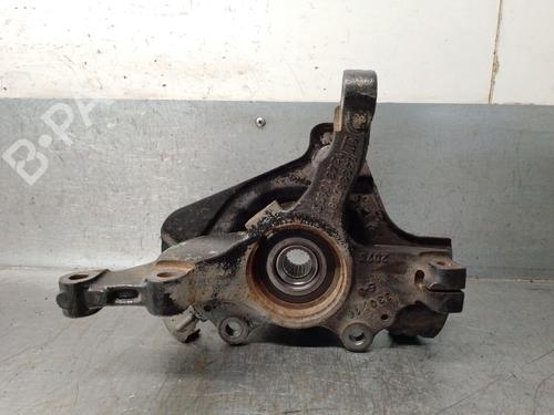 Used Right front steering knuckle Right front steering knuckle OPEL CORSA E (X15) 1.4 (08, 68) (90 hp) 33939238 33939238