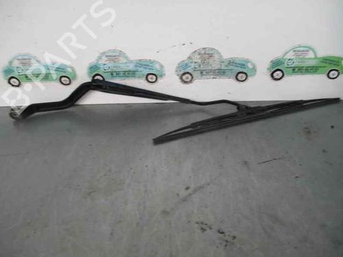 Used Front windshield wiper arm NISSAN ALMERA II Hatchback (N16) 2.2 Di (110 hp) 4221131