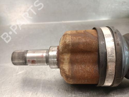 Left front driveshaft PEUGEOT 407 (6D_) 2.0 HDi 135 (6DRHRH, 6DRHRE, 6DRHRG, 6DRHRJ) | BP28163779M38 