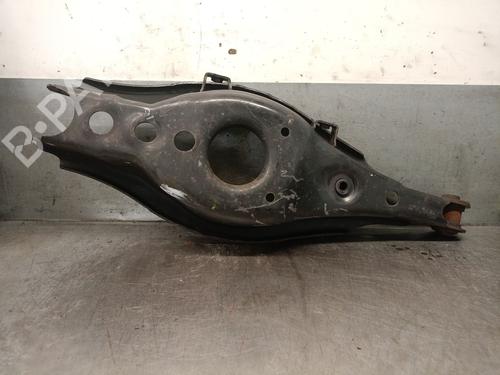 Used Right rear suspension arm TOYOTA AVENSIS Estate (_T27_) 2.0 D-4D (ADT270_, ADT270R) (126 hp) 27098433