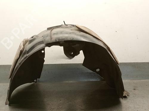 Used Wheel arch RENAULT MEGANE III Grandtour (KZ0/1) 1.2 TCe (KZ2B, KZ11) (116 hp) 25244384