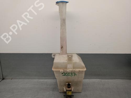 Used Windscreen washer tank KIA CARENS II MPV (FJ) [2002-2013]  17487784