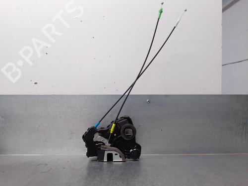 Used Front right lock TOYOTA AURIS (_E18_) 1.8 Hybrid (ZWE186_, ZWE186R) (136 hp) 15421901