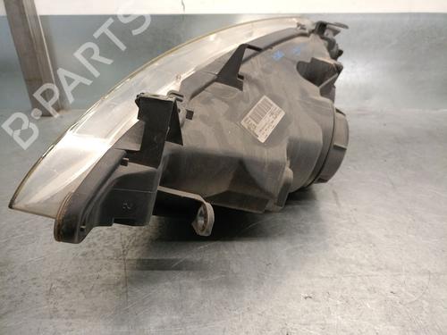 Right headlight PEUGEOT 307 (3A/C) 2.0 HDi 90 | BP21582346C29 