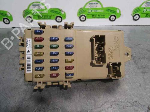 Used Fuse box SUBARU LEGACY III Estate (BH) 2.0 AWD (BH5) (125 hp) 2048909