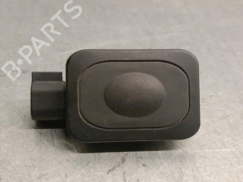 switch-vw-amarok-t1a-t1b-2022-34568491 main image