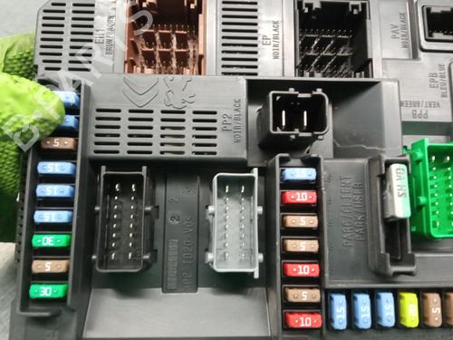 Fuse box PEUGEOT 308 SW II (LC_, LJ_, LR_, LX_, L4_) 1.6 HDi / BlueHDi 115 (LCBHXM, LCBHXT) | BP29175171E1 